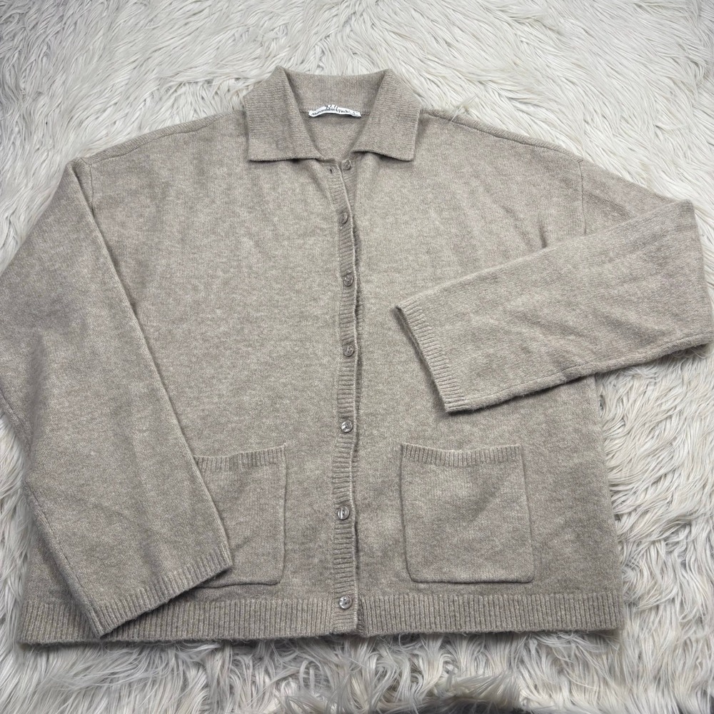 Abercrombie & Fitch Women's S Oatmeal Collared Button Cardigan Preppy Academia